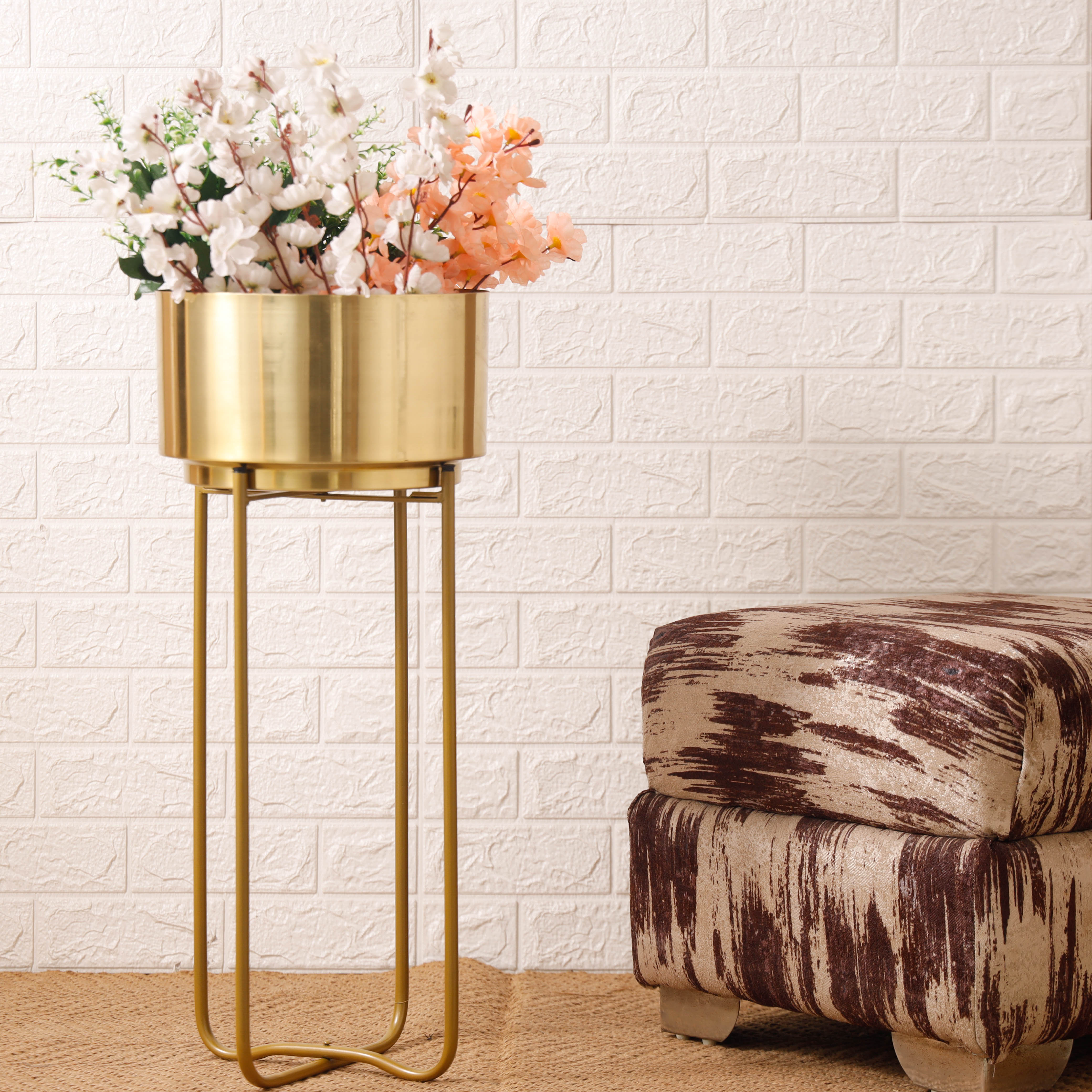 Oasis Gold Planter (Pack of 1)